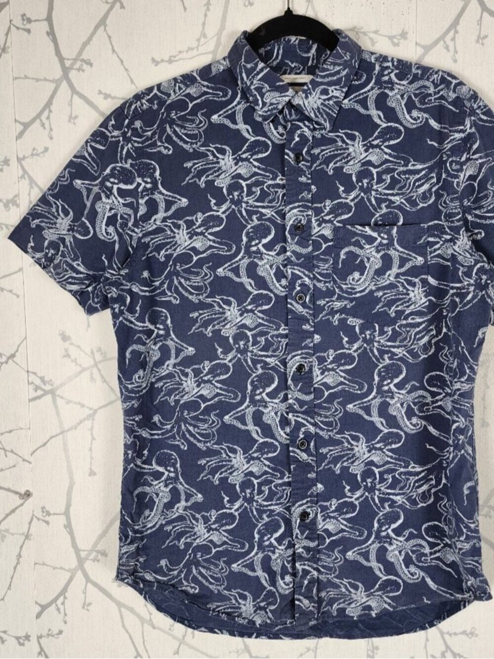 Old Navy Blue Octopus Print Cotton Stretch Slim Fit Shirt